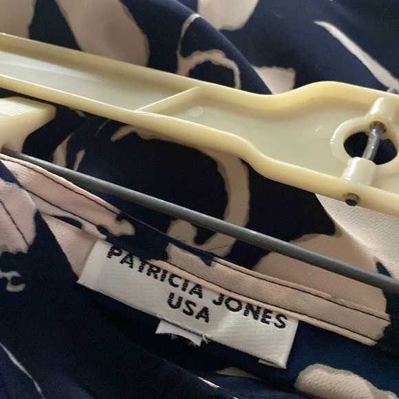 Patricia Jones USA wrap skirt - Picture 2 of 3